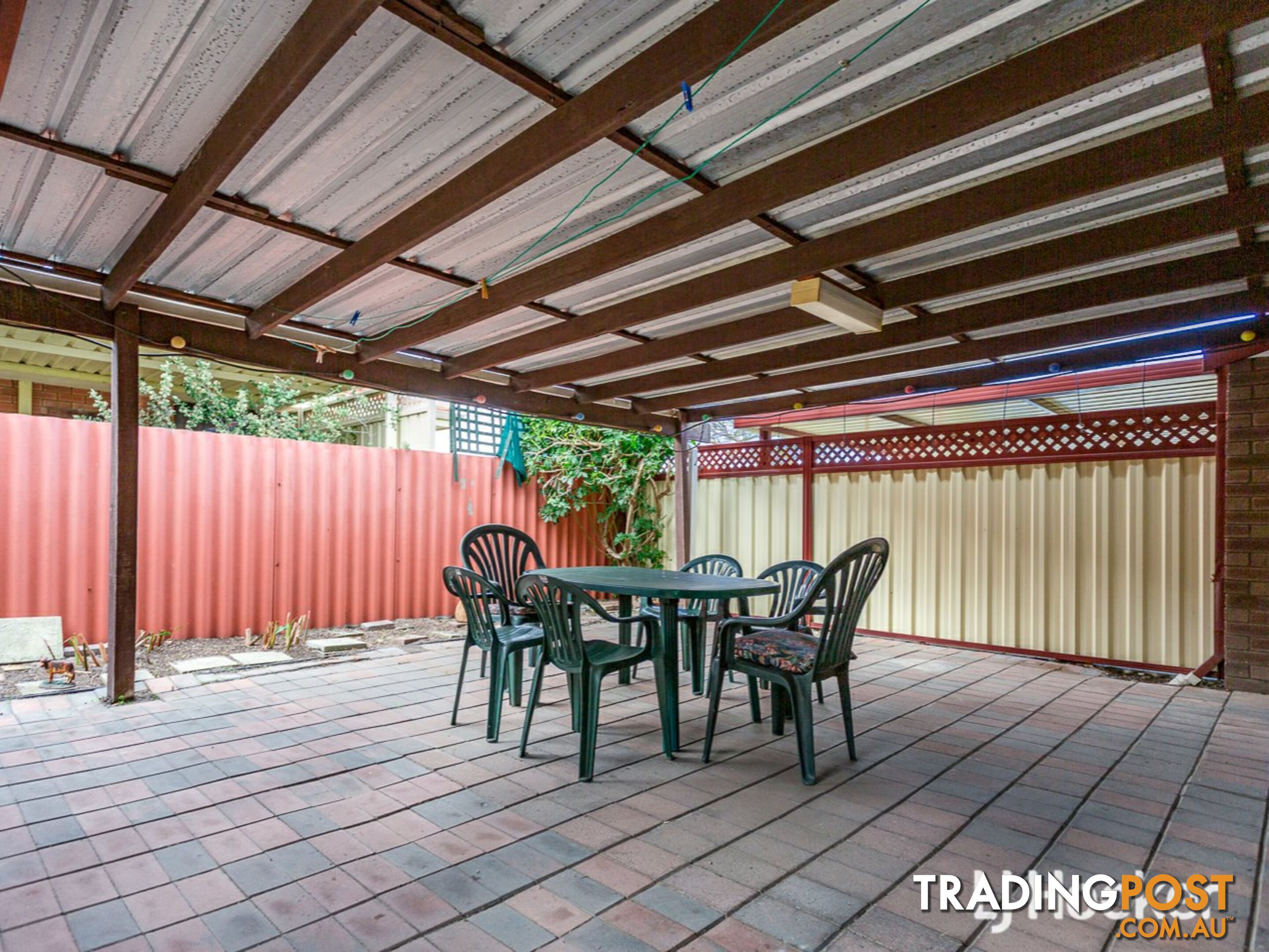 24 Hargrave Drive THORNLIE WA 6108