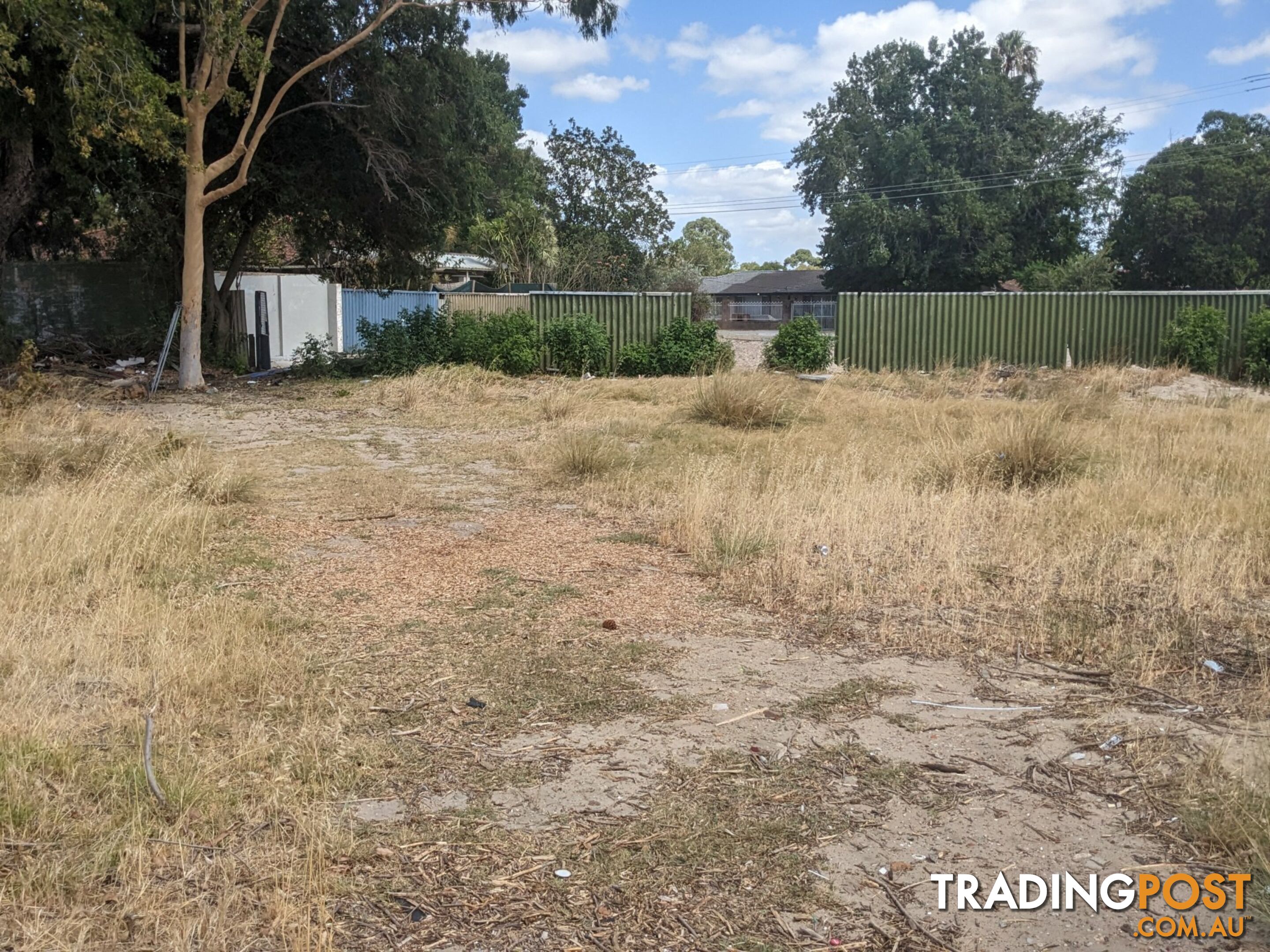 17 Railway Avenue KELMSCOTT WA 6111