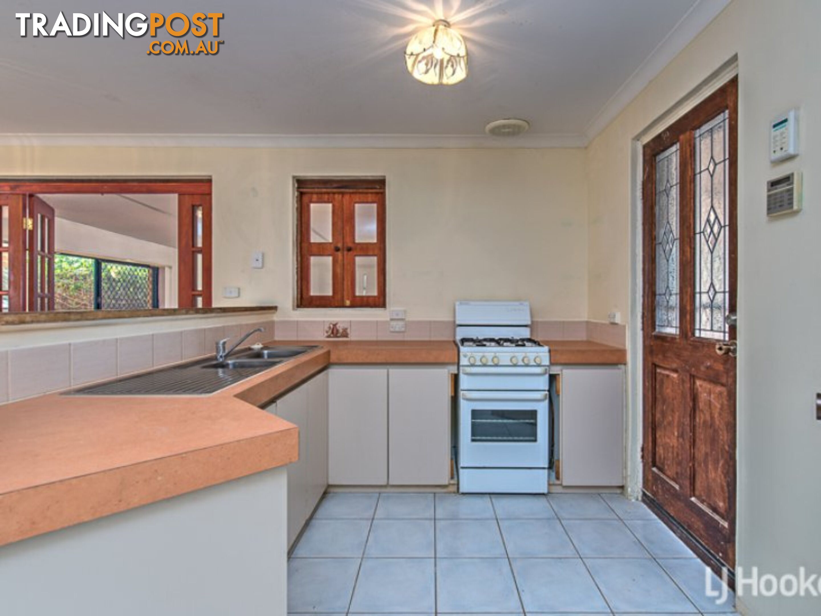 25 Oliphant Street KENWICK WA 6107