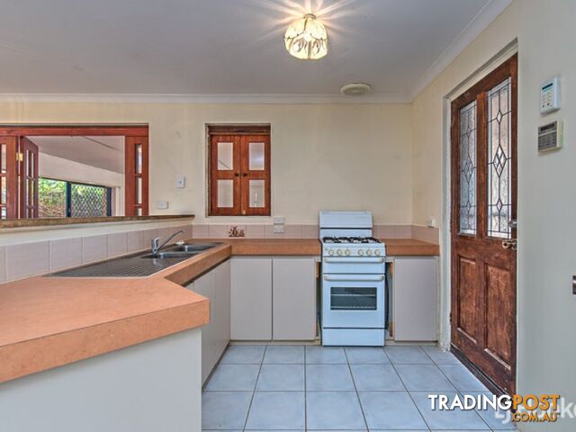 25 Oliphant Street KENWICK WA 6107