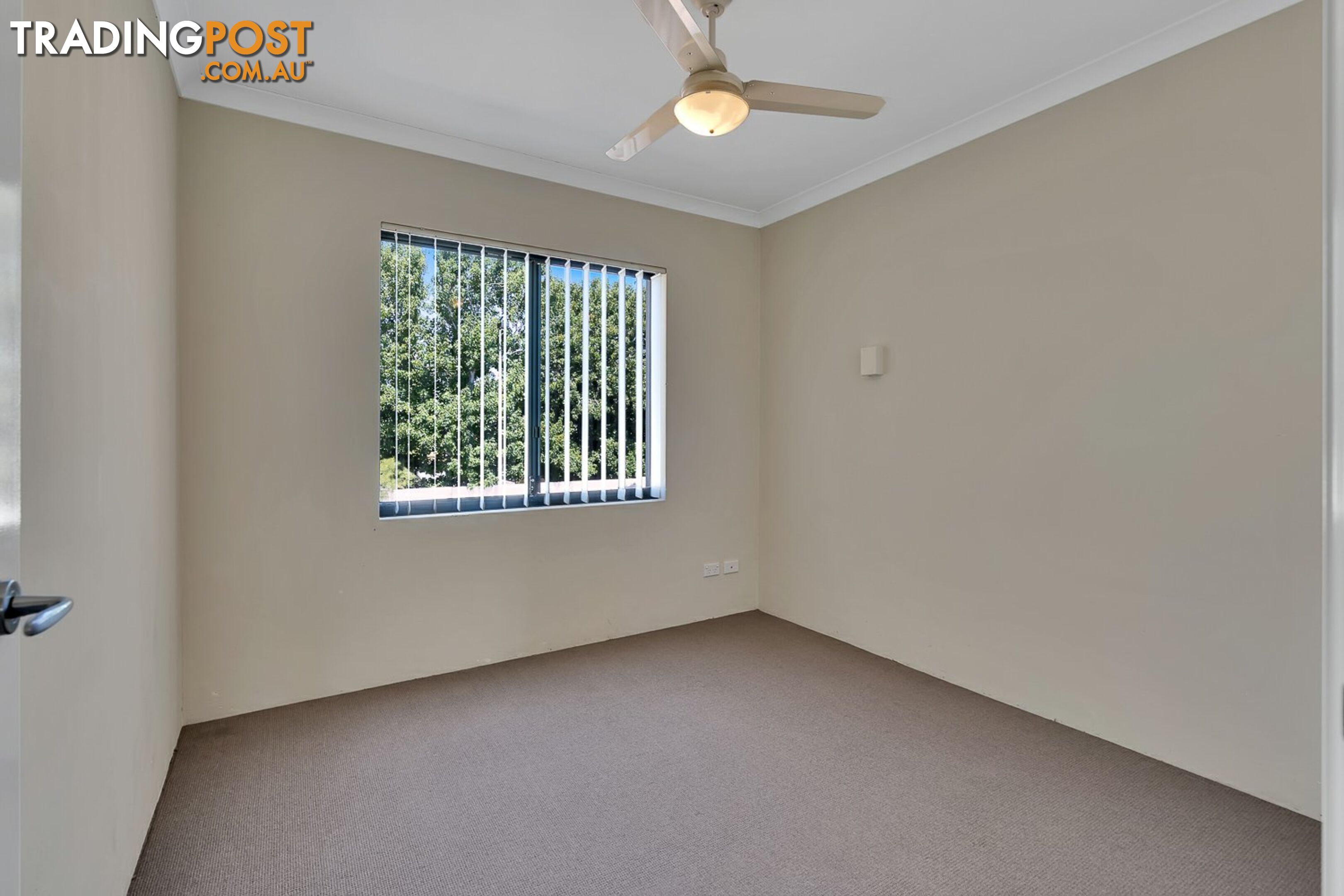 30/17 Southdown Place THORNLIE WA 6108