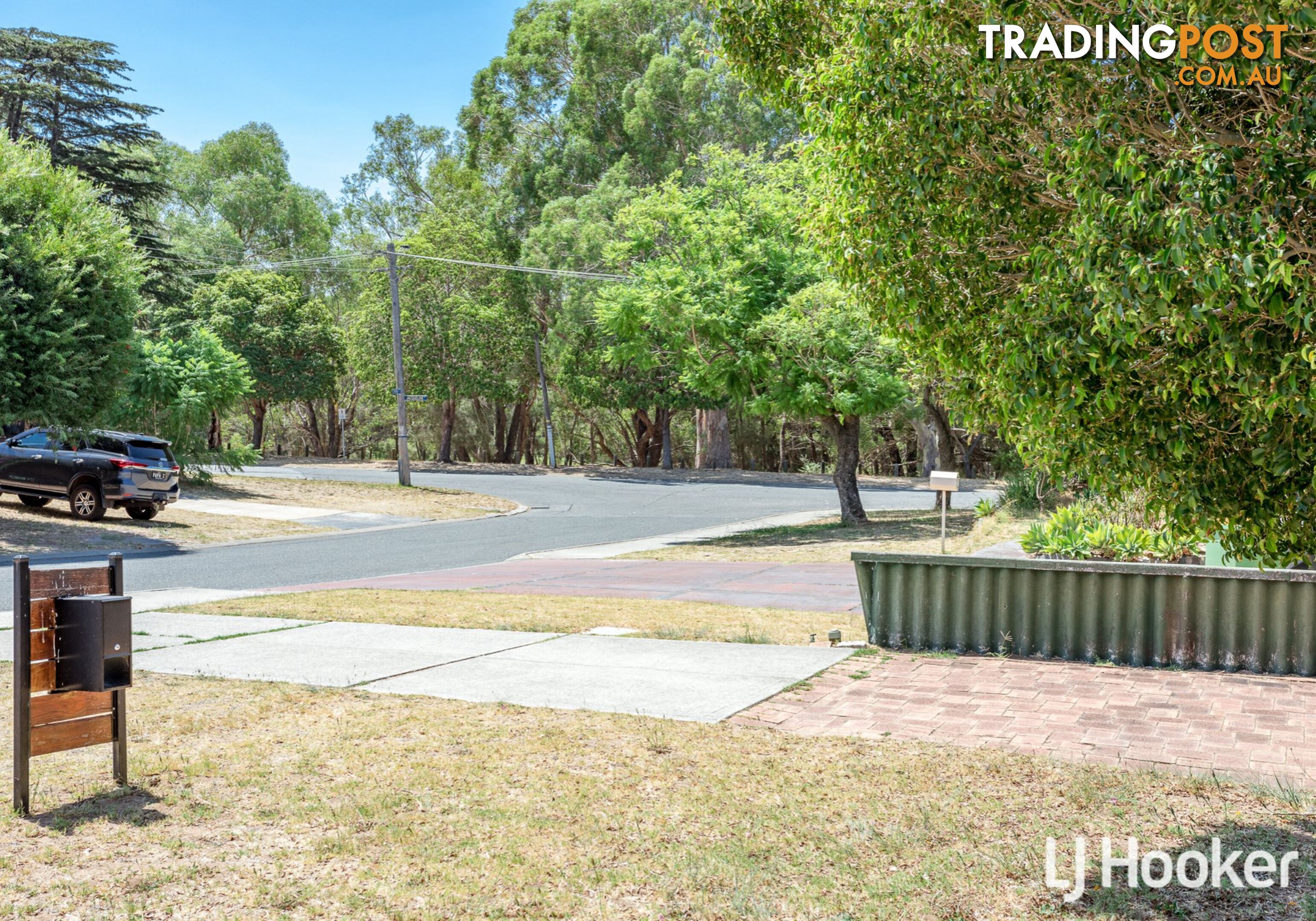 37A Ravenhill Road THORNLIE WA 6108