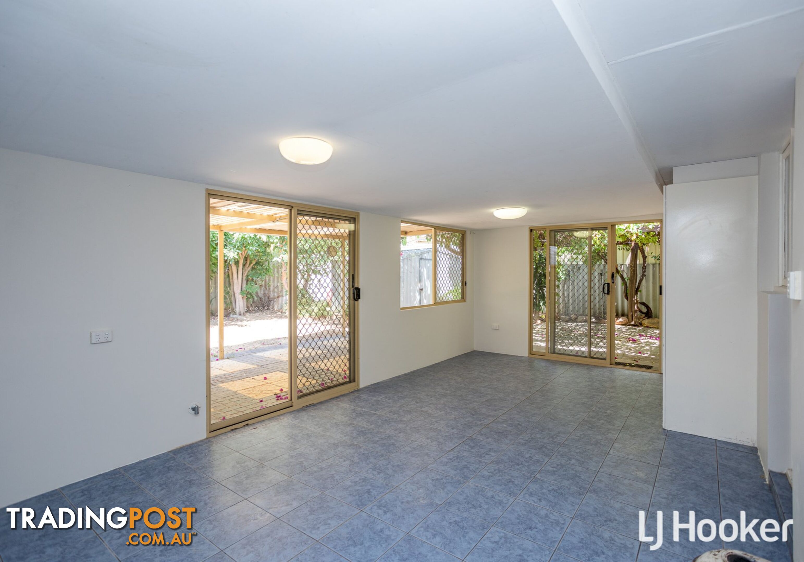 37A Ravenhill Road THORNLIE WA 6108