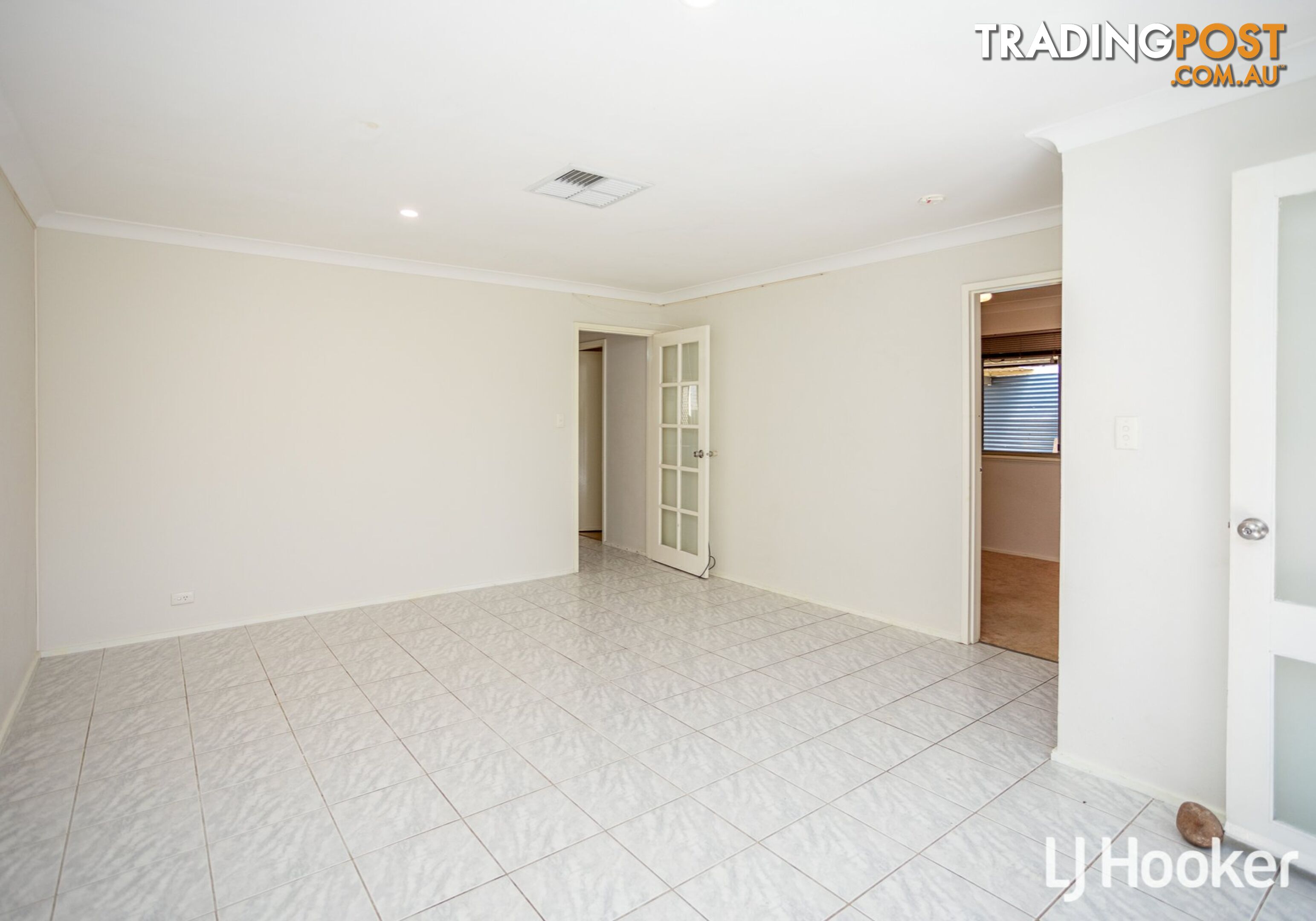 37A Ravenhill Road THORNLIE WA 6108