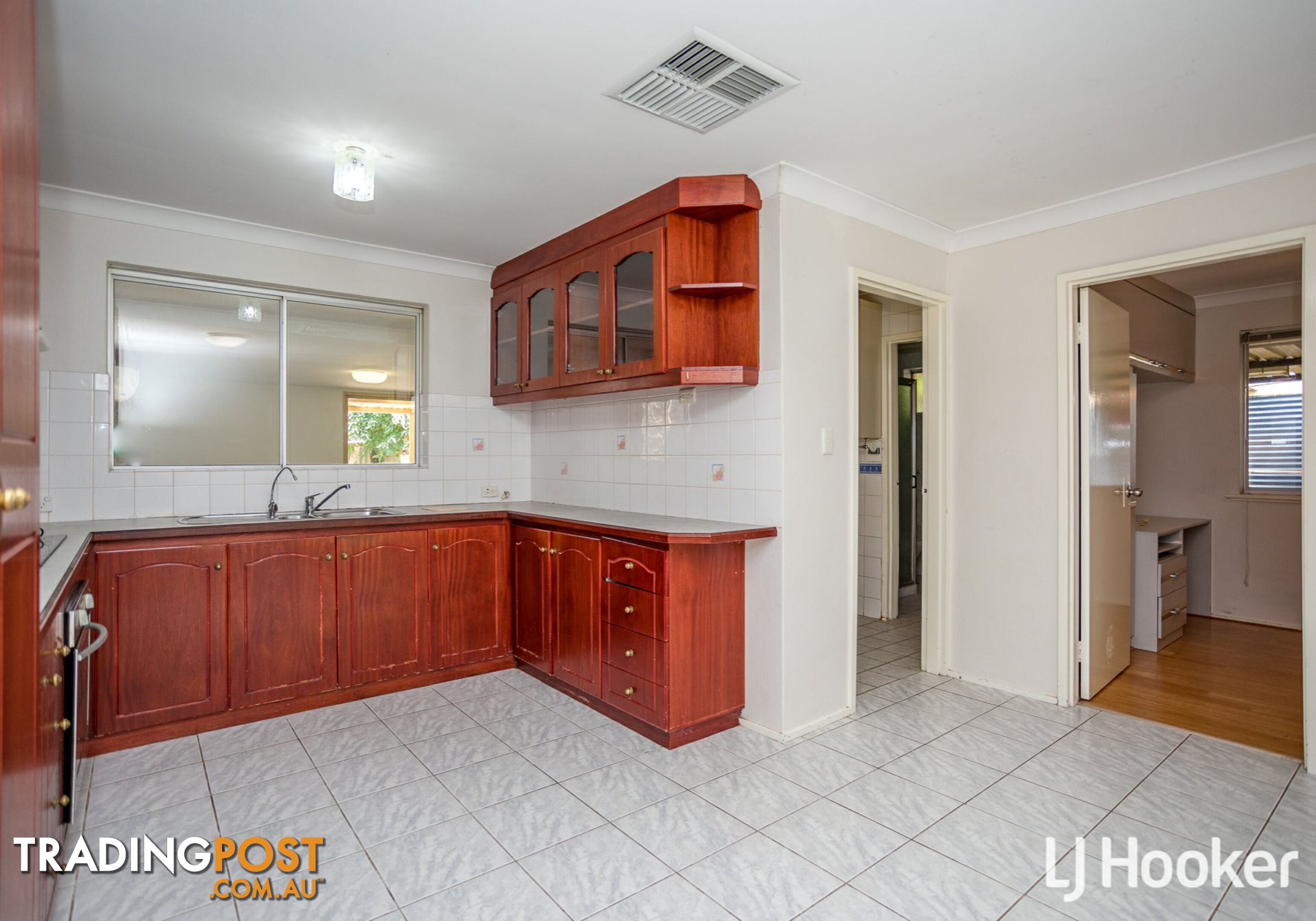 37A Ravenhill Road THORNLIE WA 6108