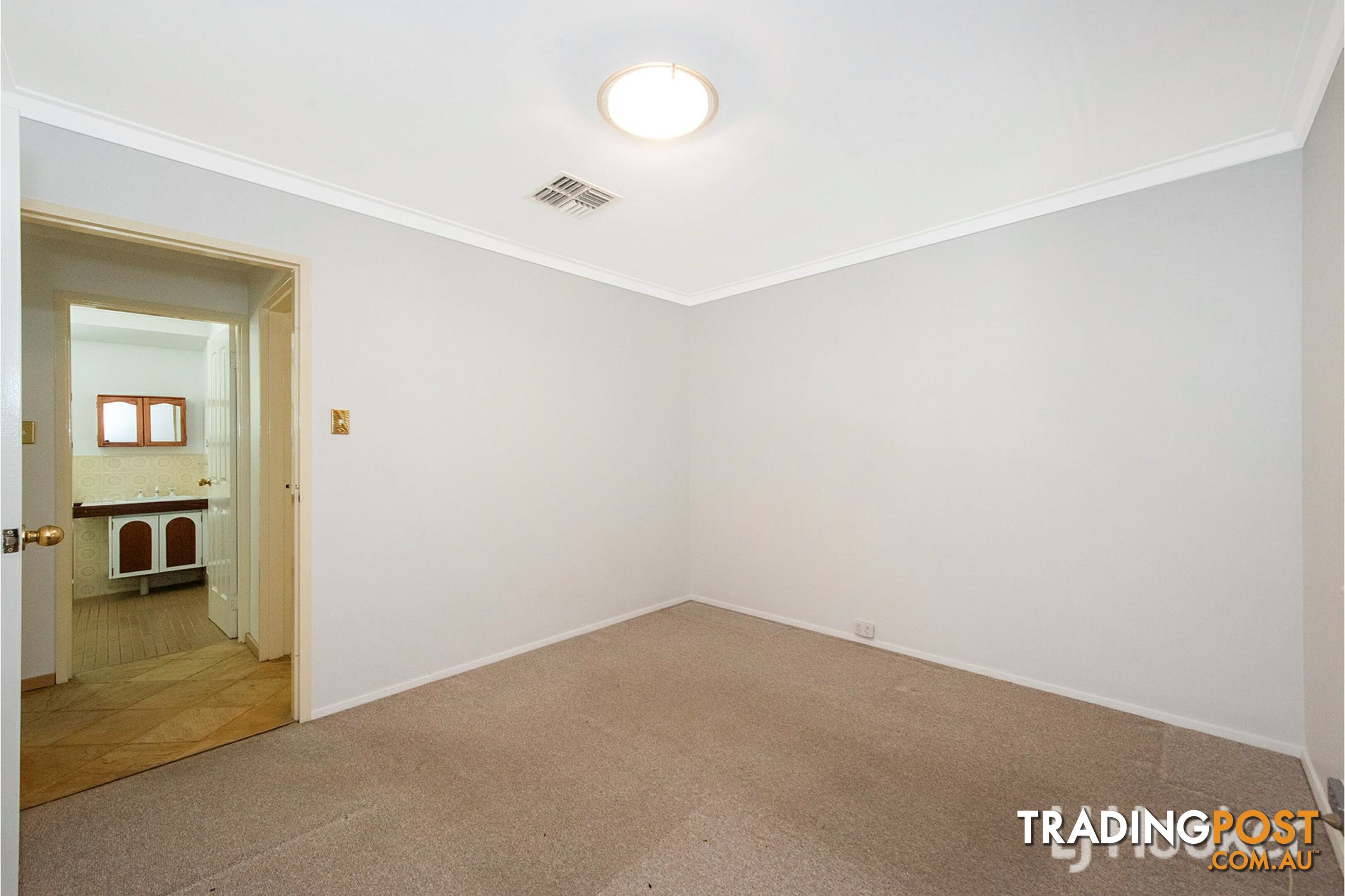 15 Rushbrook Way THORNLIE WA 6108