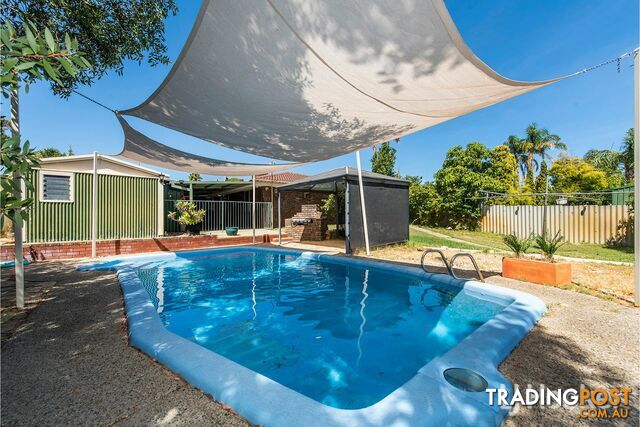 15 Rushbrook Way THORNLIE WA 6108