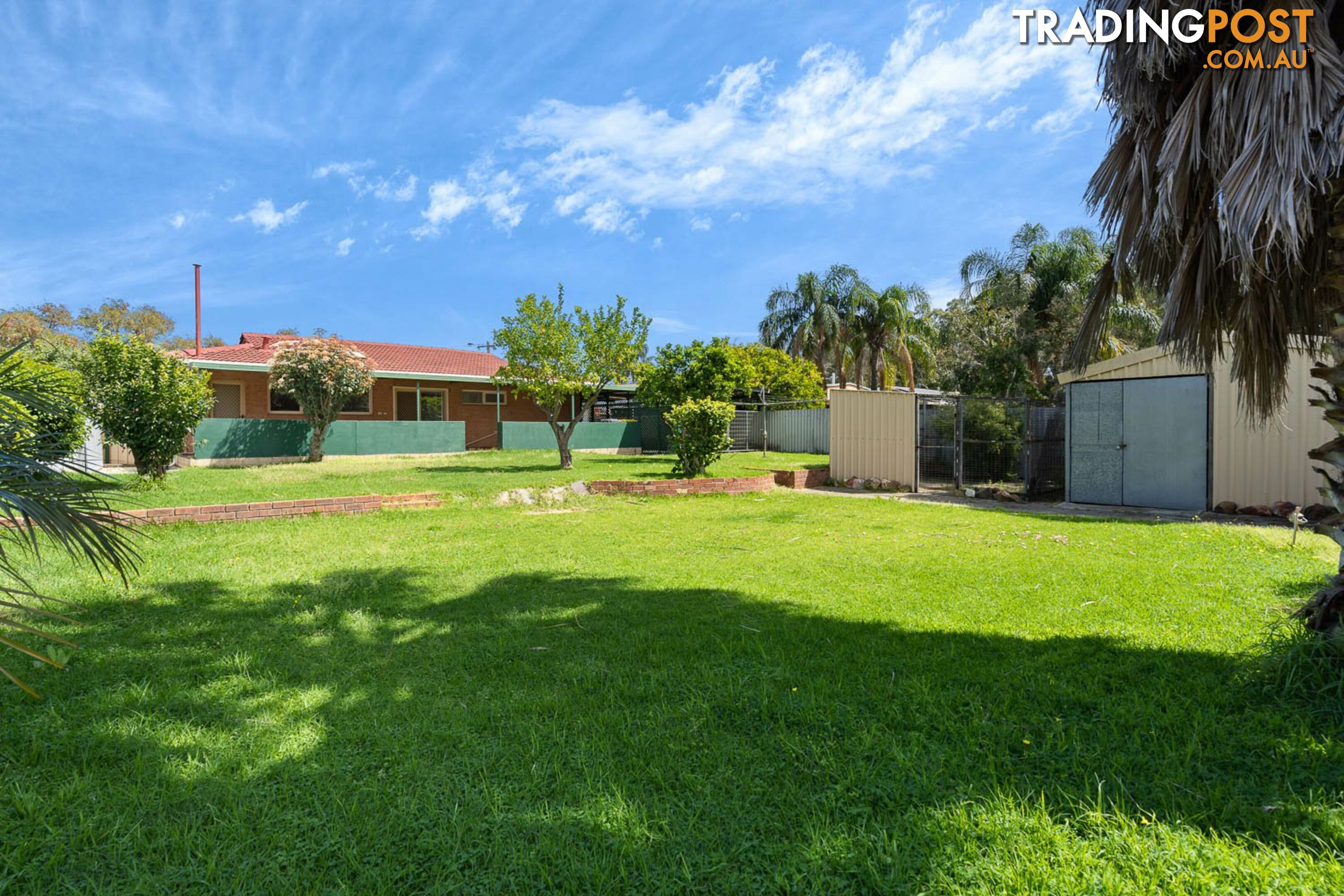 5 Cowan Street MADDINGTON WA 6109