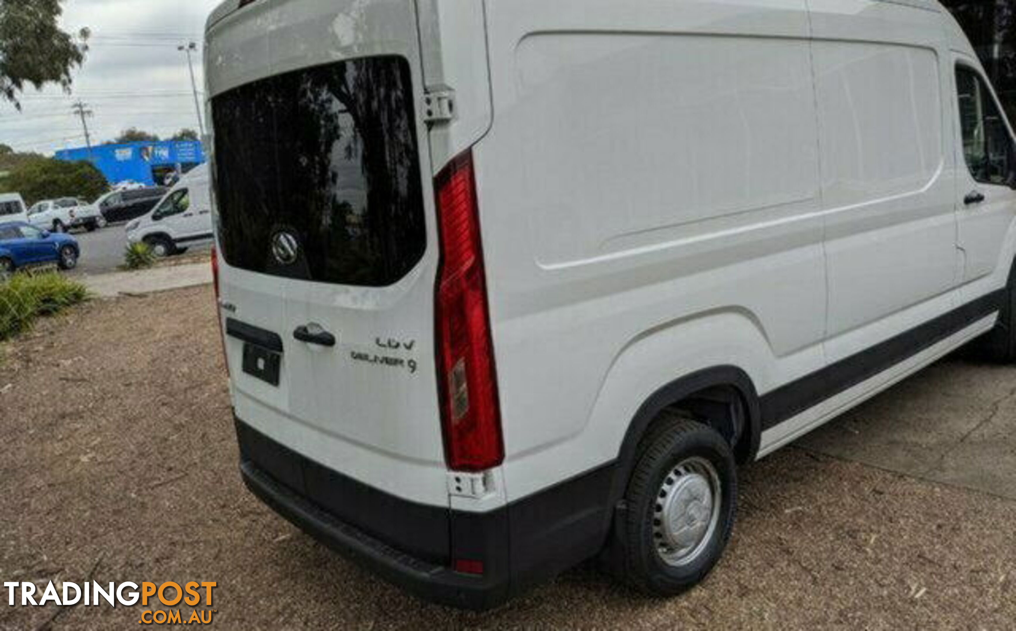 2023 LDV DELIVER 9 MID ROOF LWB  VAN