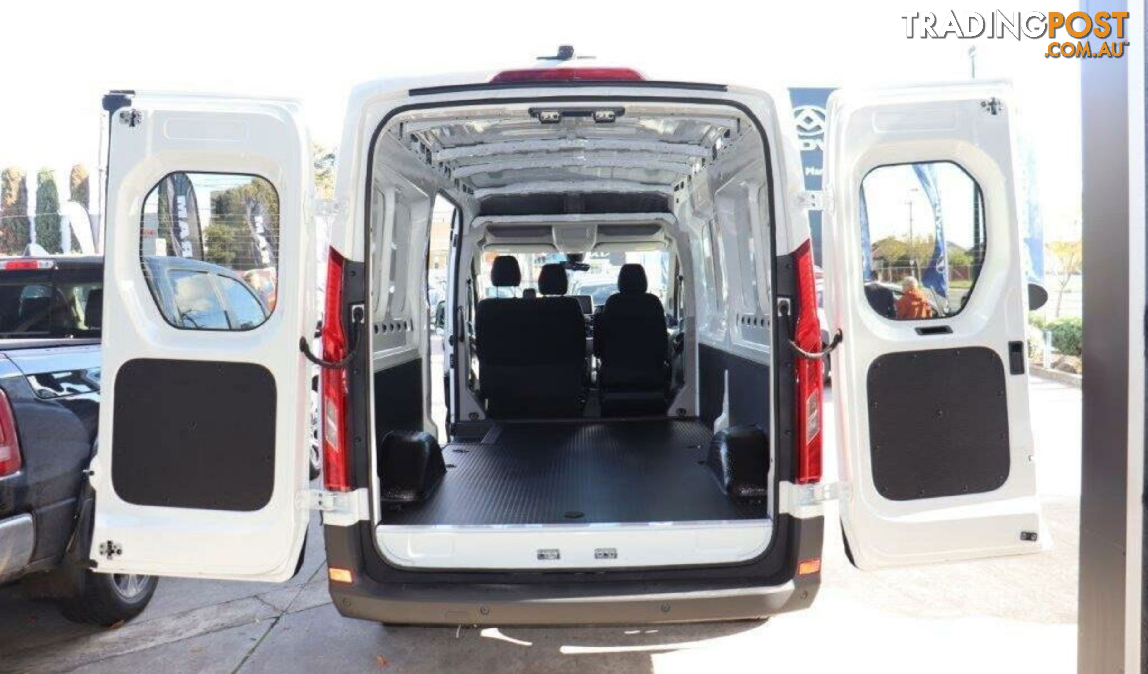 2023 LDV DELIVER 9 MID ROOF MWB  VAN