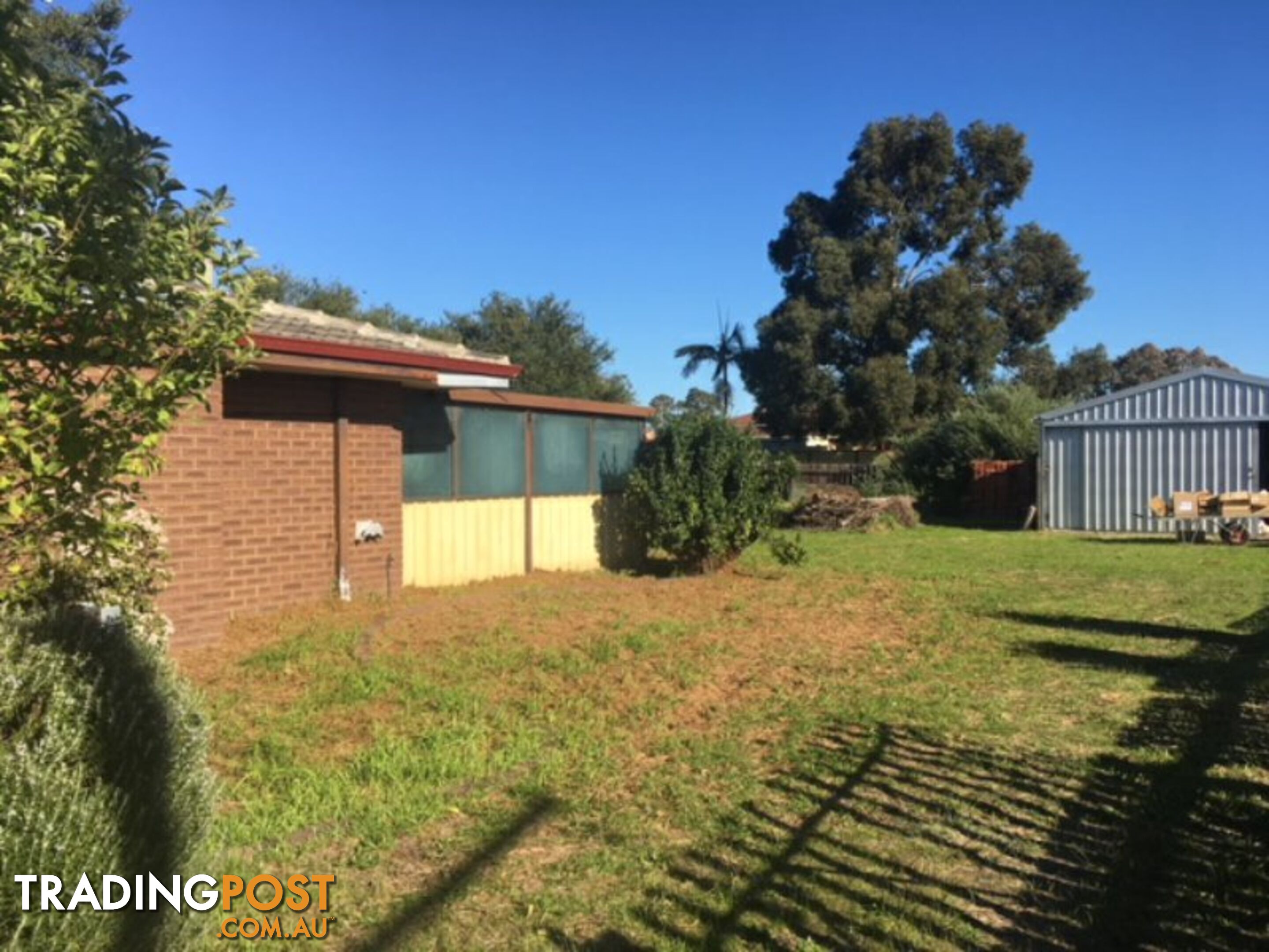 8 Cull Court ARMADALE WA 6112