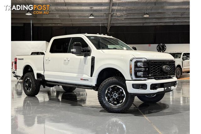 2026 FORD F350 LARIAT UTE