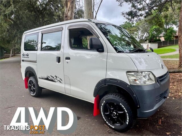 2020 TOYOTA HIACE VAN TOWNACE 4WD 4WD TOWNACE