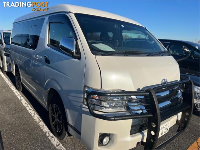 2016 TOYOTA HIACE