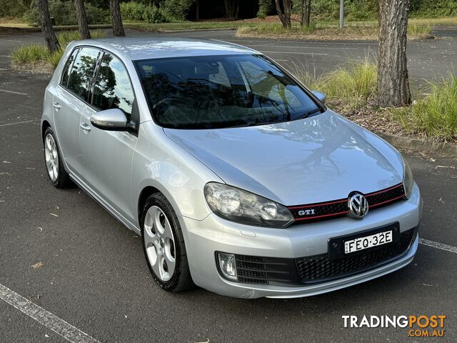 2013 Volkswagen Golf VI GTI Hatchback Automatic