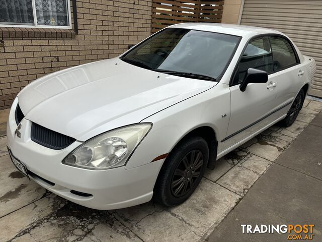 2005 MITSUBISHI MAGNA ES 4 SP AUTO SPORTS MODE 4D SEDAN