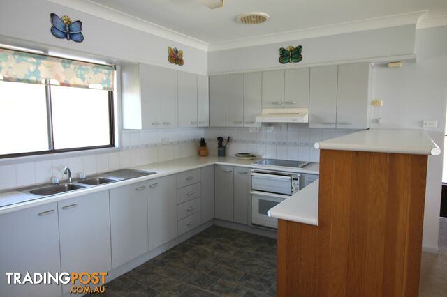 21 Oyster Channel Road YAMBA NSW 2464