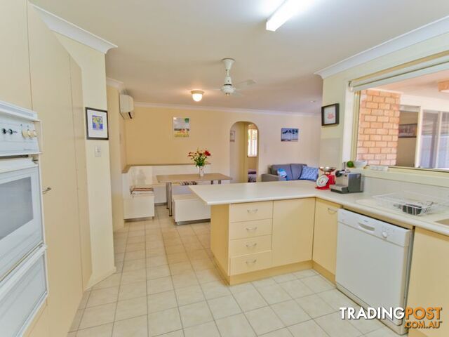 25 Admiralty Court YAMBA NSW 2464