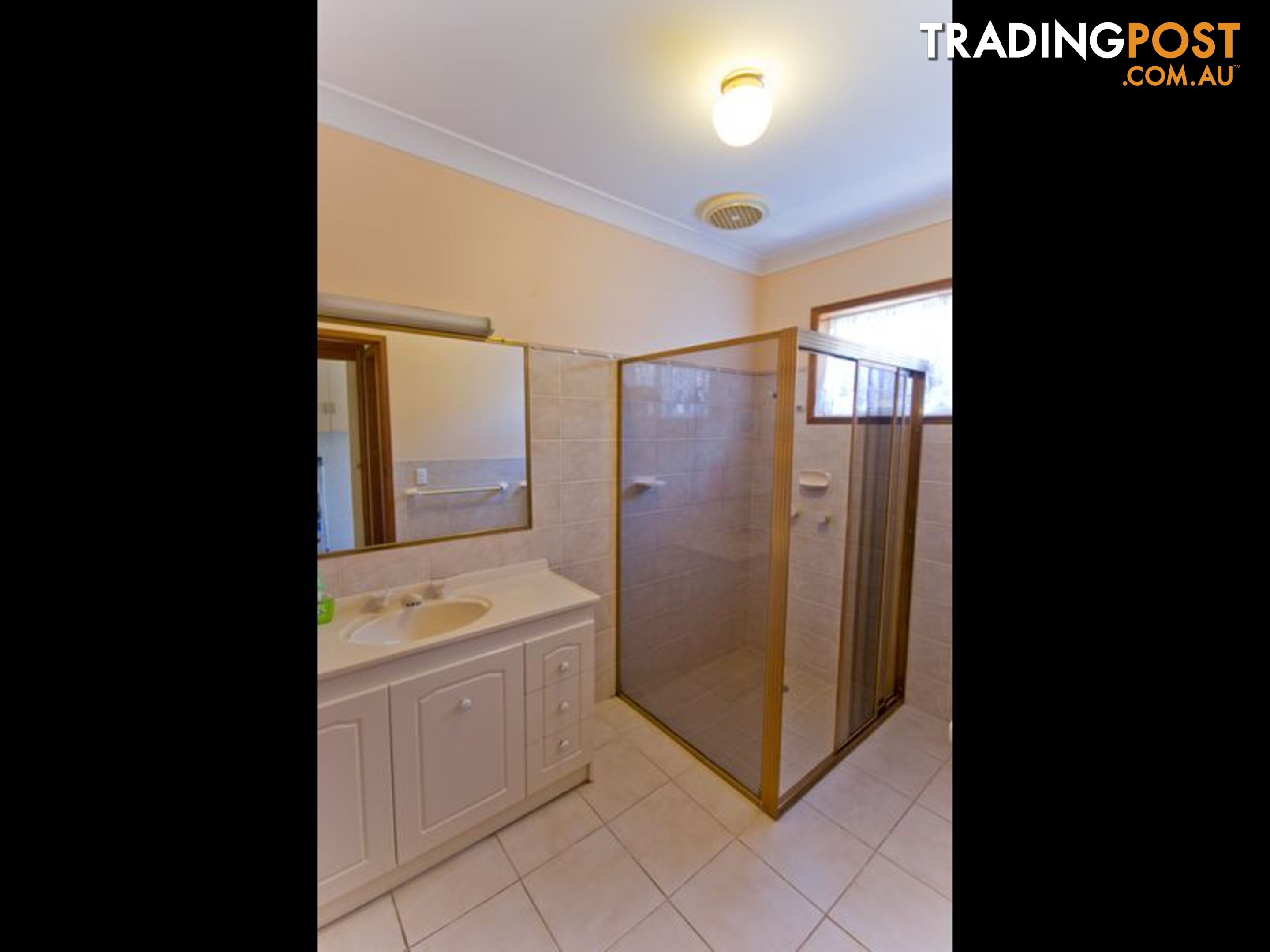 Pelican Shores/13 Binnacle Court YAMBA NSW 2464