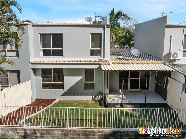 2/32 Park Avenue YAMBA NSW 2464