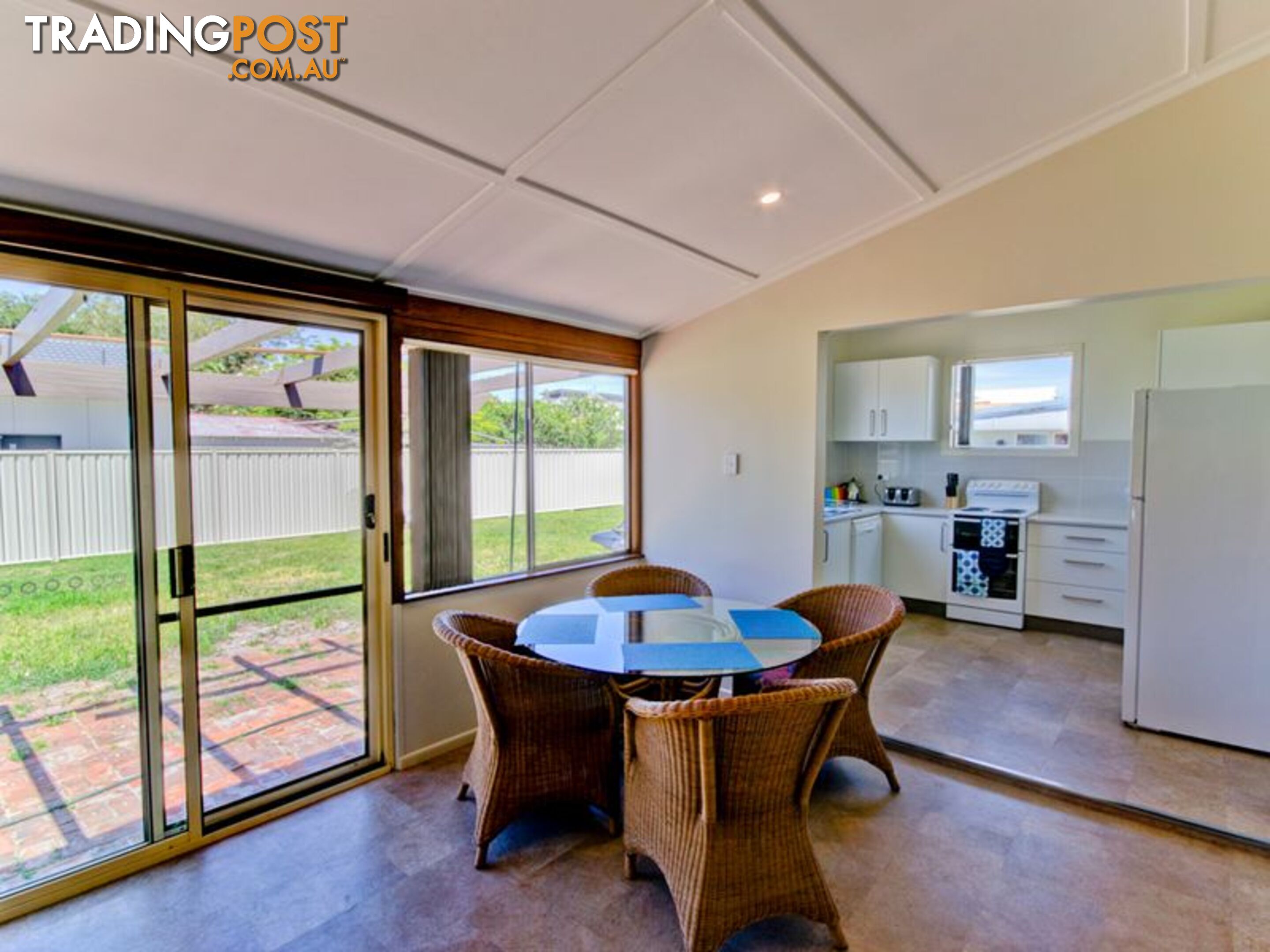 Cottage on River/2 River Street YAMBA NSW 2464