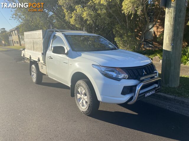 2016 Mitsubishi Triton MQ Ute Manual