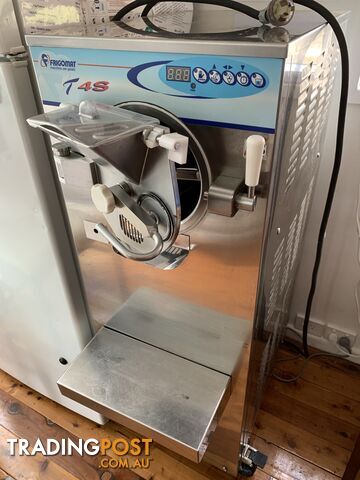 Frigomat T4S	 - Horizontal ice cream machine