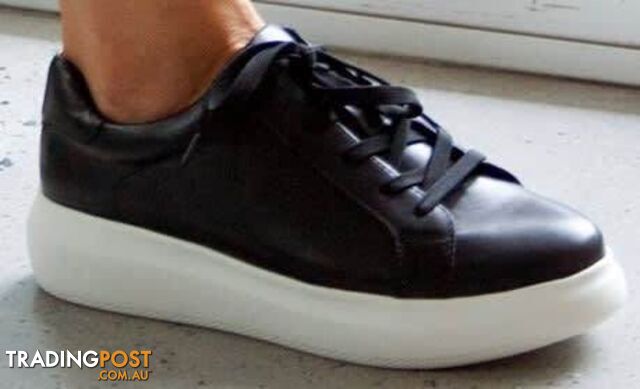 Sneakers: black with white soles.  Dr Kong &amp;quot;Lena&amp;quot;