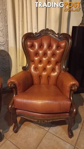 Retro Leather Lounge