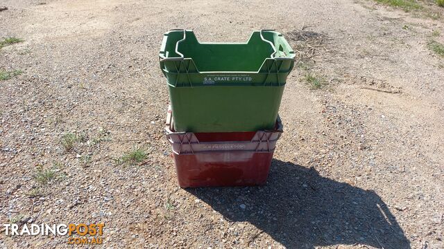 Plastic Stackable Crates