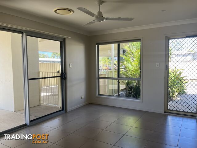 73 Centenary Dr Nth MIDDLEMOUNT QLD 4746