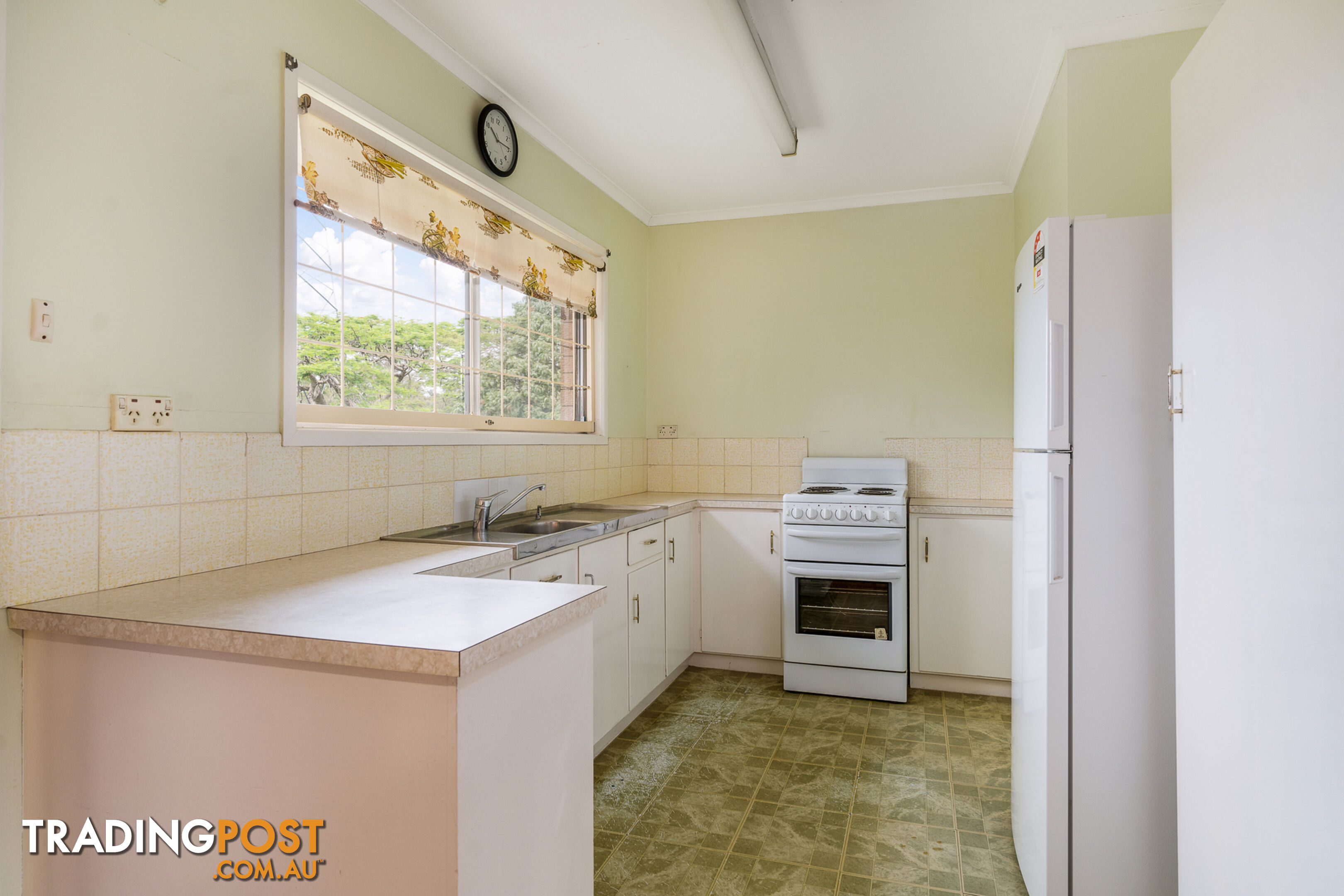 76 O'Connor Street OXLEY QLD 4075