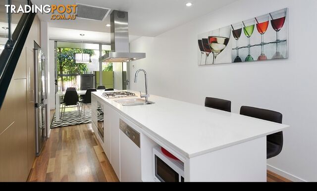 4w 28 Cordelia St SOUTH BRISBANE QLD 4101