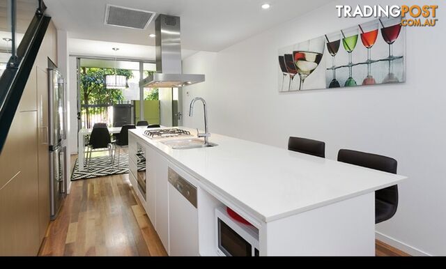 4w 28 Cordelia St SOUTH BRISBANE QLD 4101