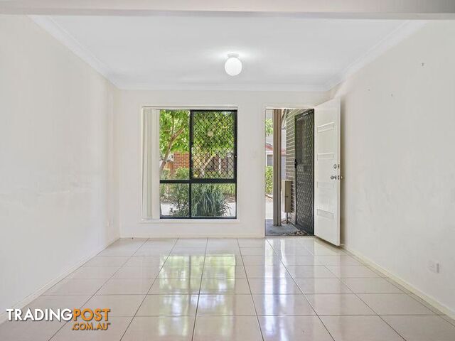 120 DUFFIELD KALLANGUR QLD 4503