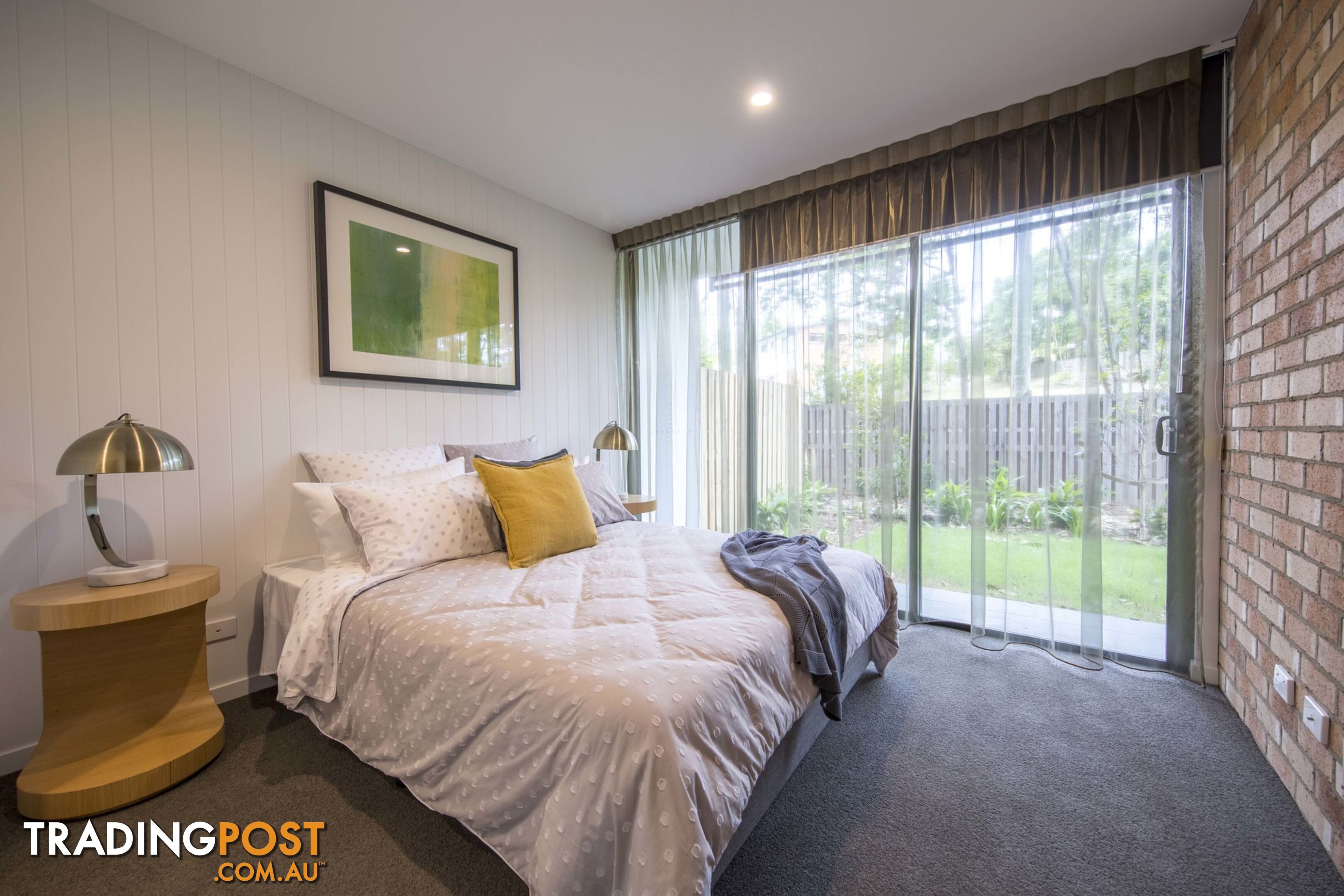 1 Hart Street ASHMORE QLD 4214