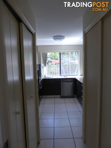 6 170 Whiting Street LABRADOR QLD 4215