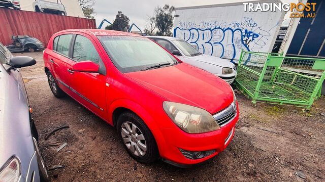 WRECKING 2009 HOLDEN ASTRA 1.8L PETROL AUTO RED