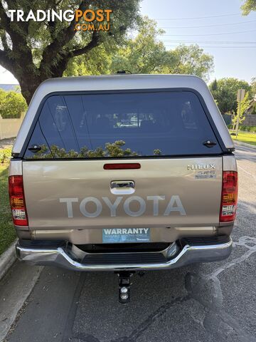 2005 Toyota Hilux GGN25R SR5  PETROL (4x4) Ute Manual