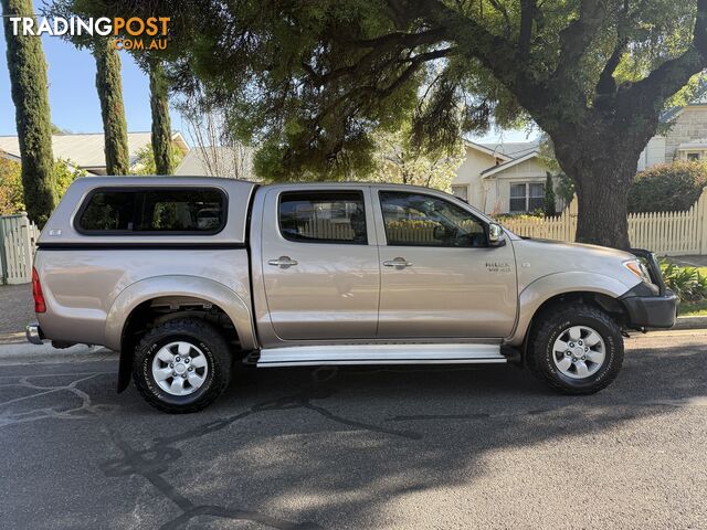 2005 Toyota Hilux GGN25R SR5  PETROL (4x4) Ute Manual