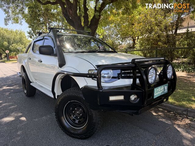 2012 Mitsubishi Triton MN MY12 GL-R Ute Manual