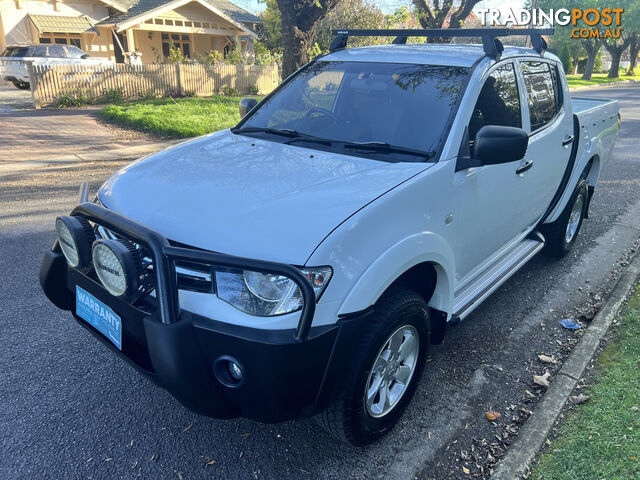 2013 Mitsubishi Triton MN MY13 GLX (4x4) Ute Manual