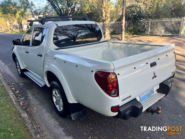 2013 Mitsubishi Triton MN MY13 GLX (4x4) Ute Manual