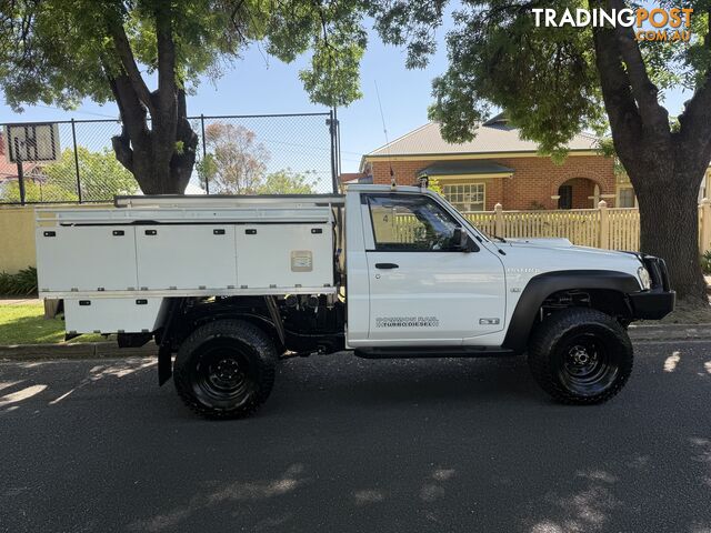 2016 Nissan Patrol MY14 ST (4x4) COIL C/CHAS Ute Manual