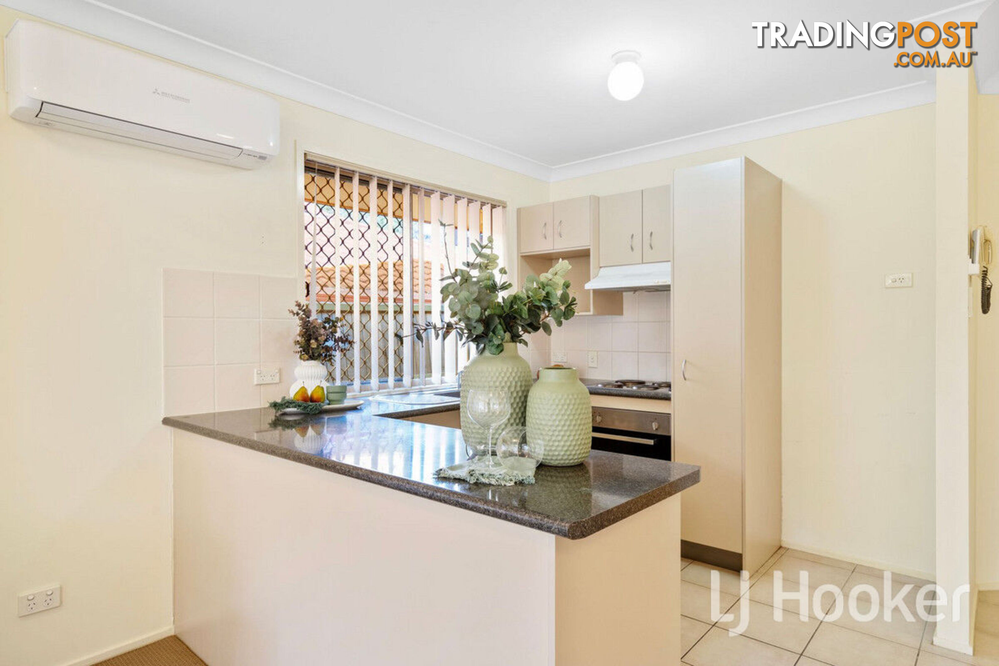 13/12 Collins Street BRASSALL QLD 4305