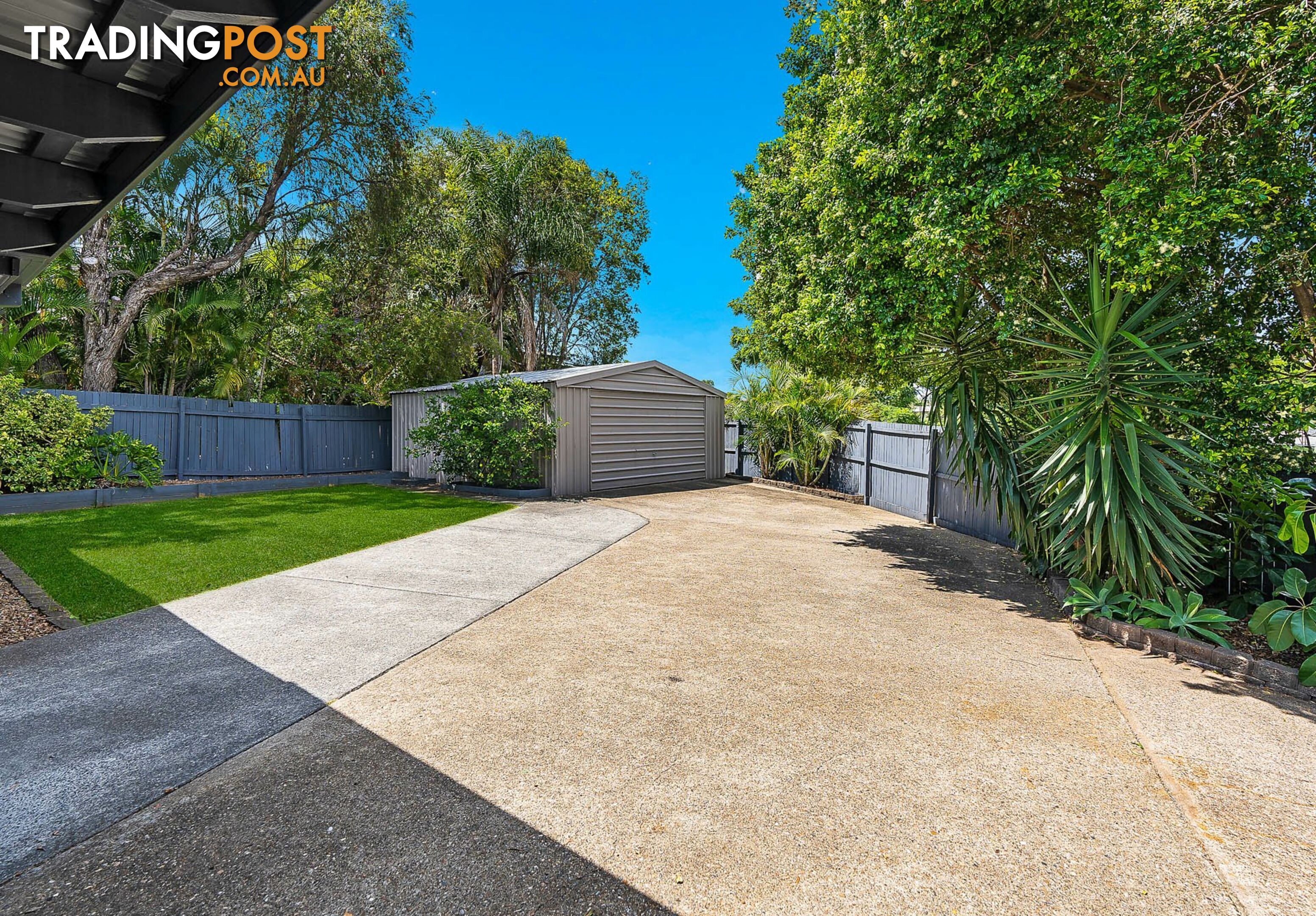 3 Hamel Road HOLLAND PARK WEST QLD 4121