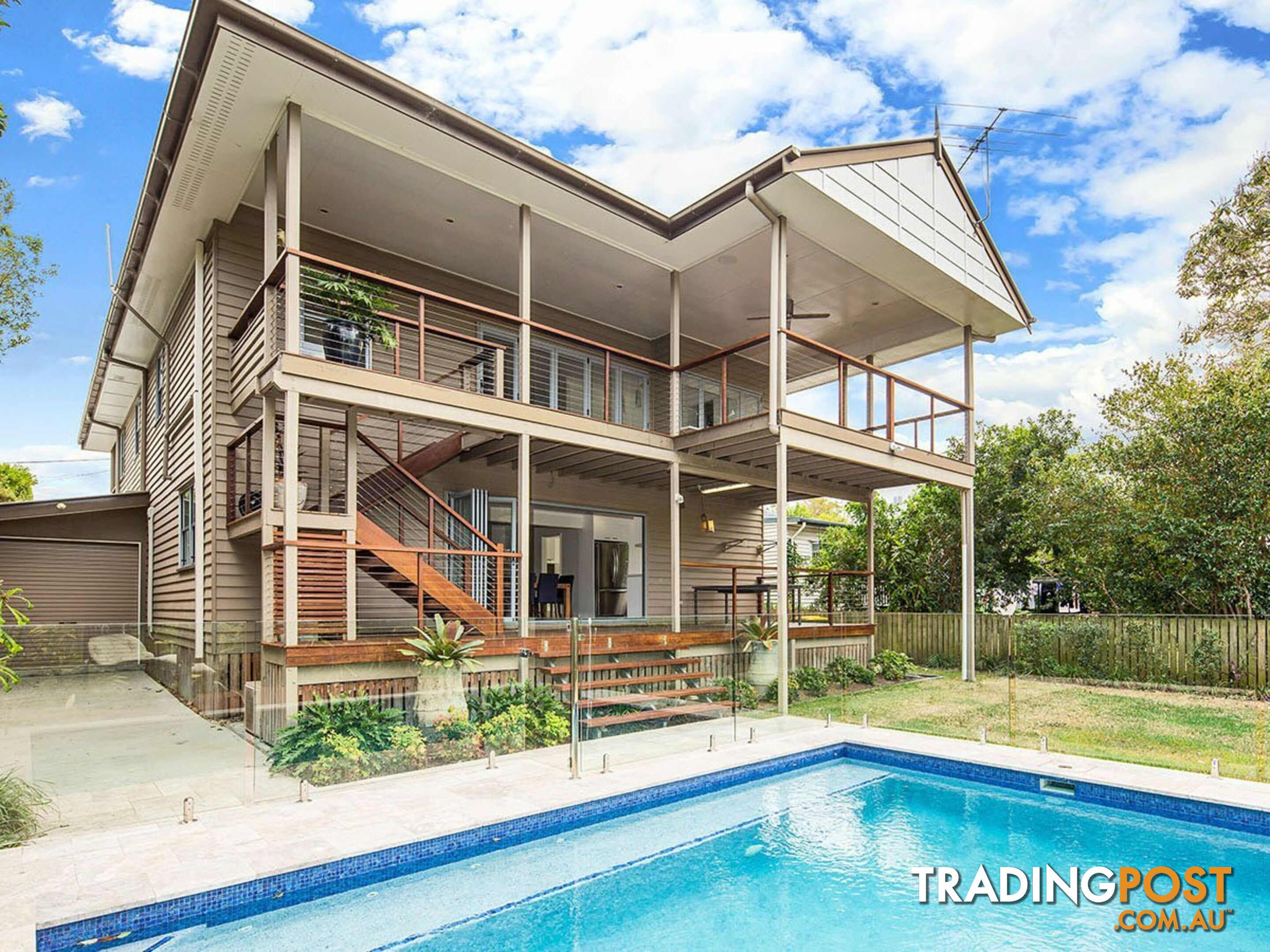 10 Newcastle Street FAIRFIELD QLD 4103