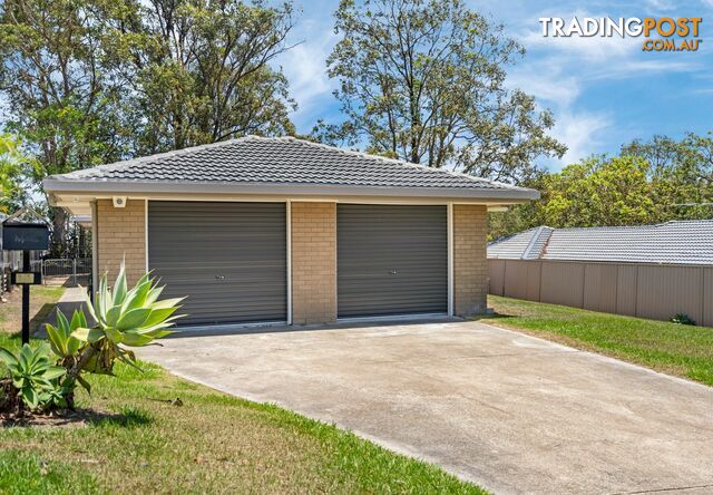 11 Dellwood Street NATHAN QLD 4111