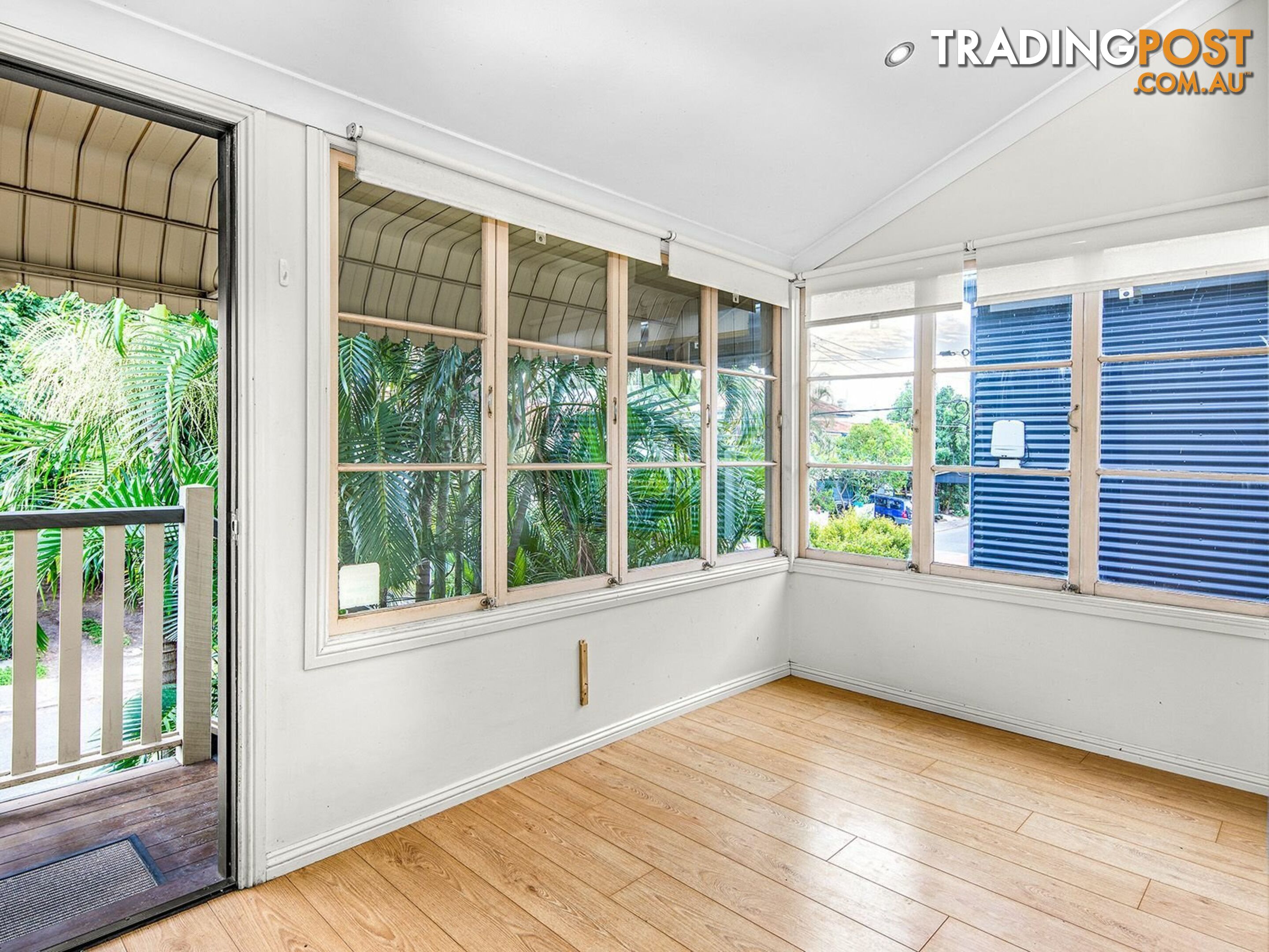 16 Flower Street WOOLLOONGABBA QLD 4102