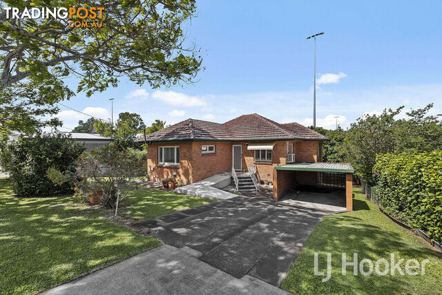 28 Crutchley Street FAIRFIELD QLD 4103